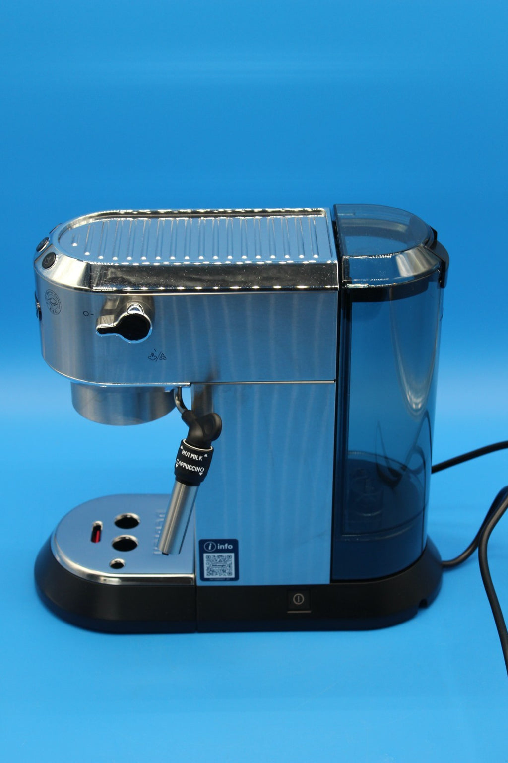 DeLonghi Espressomaschine Dedica Style, EC 685.M - GEBRAUCHT