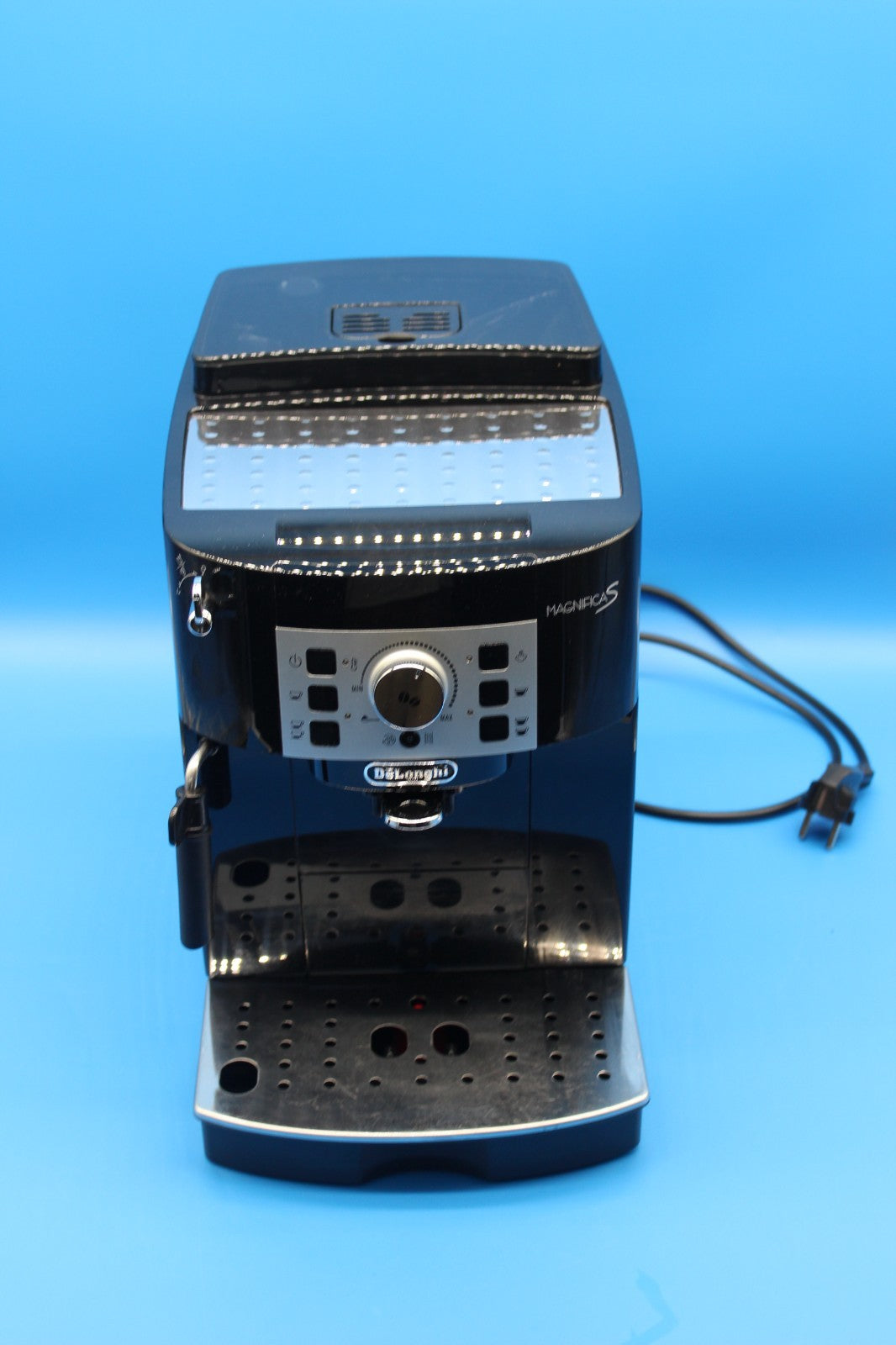 DeLonghi Magnifica S ECAM 22.110.B Kaffeevollautomat - GEBRAUCHT